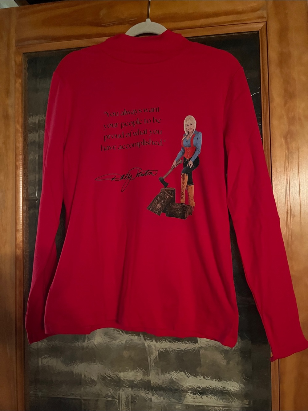 Dolly Parton long sleeved
